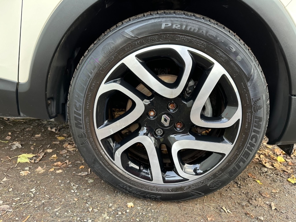 Used Renault Captur 2014 for sale - 76405784: Photo 6