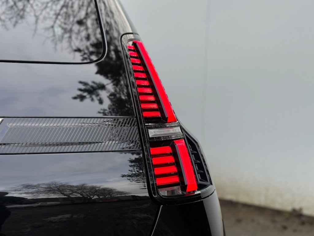 Used Renault 5 2025 for sale - 76949528: Photo 14