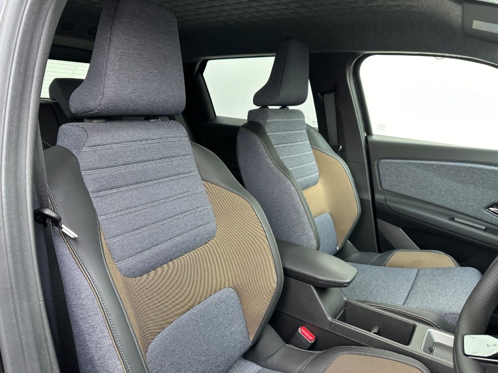 Used Renault 5 2025 for sale - 76949528: Photo 17