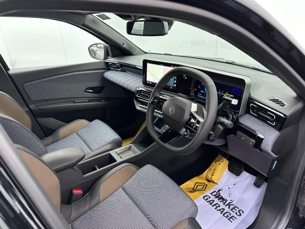 Used Renault 5 2025 for sale - 76949528: Photo 20