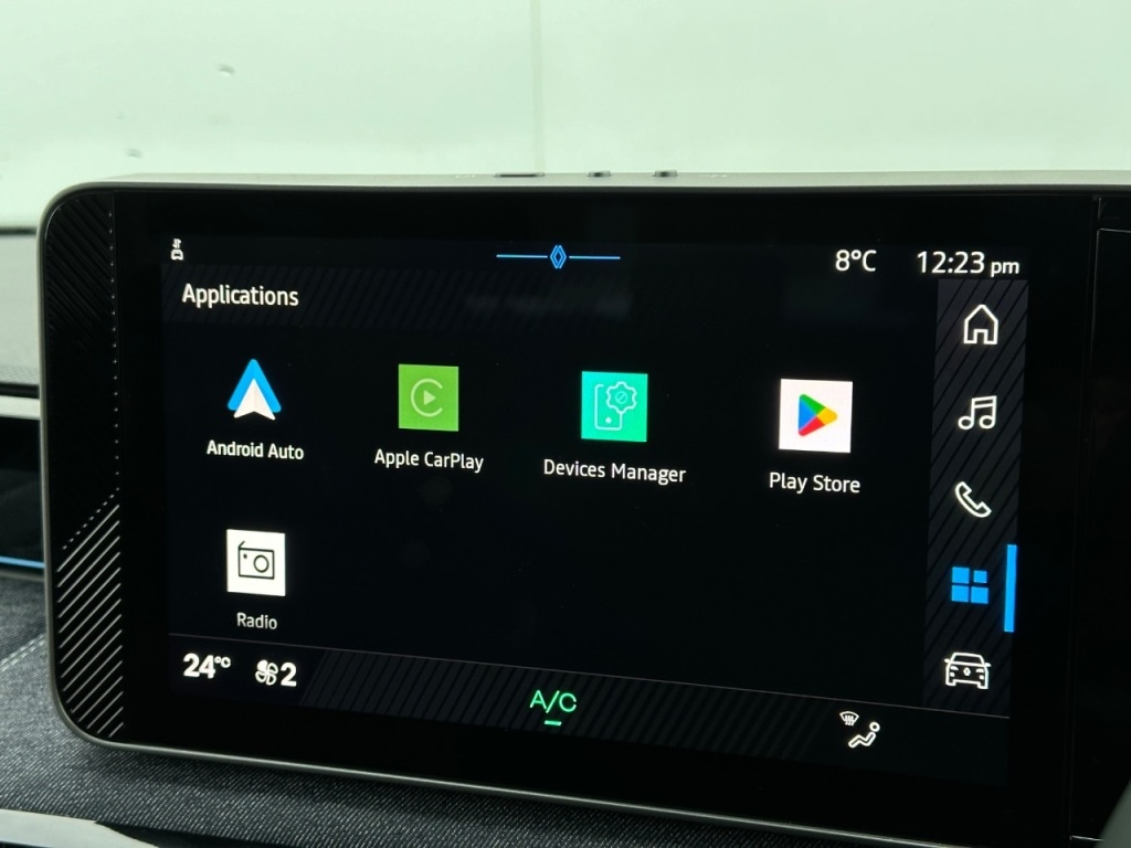 Used Renault 5 2025 for sale - 76949528: Photo 25