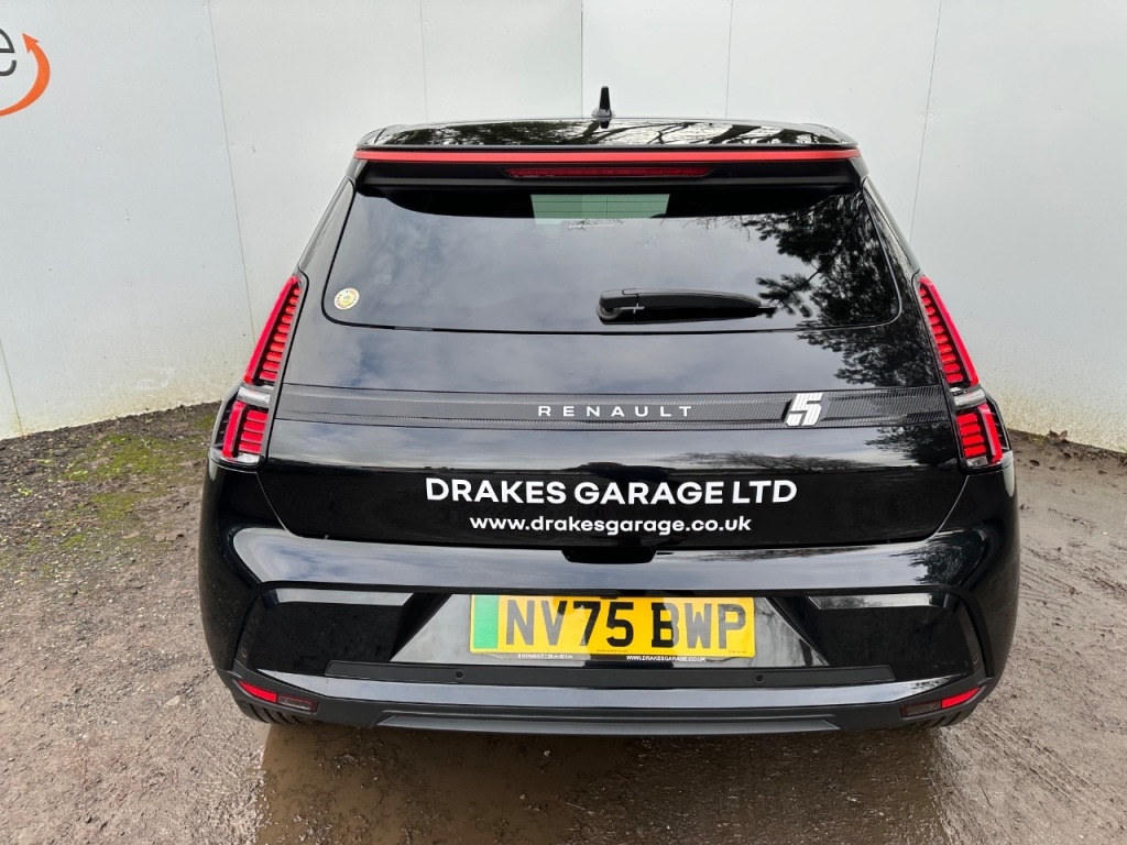 Used Renault 5 2025 for sale - 76949528: Photo 6