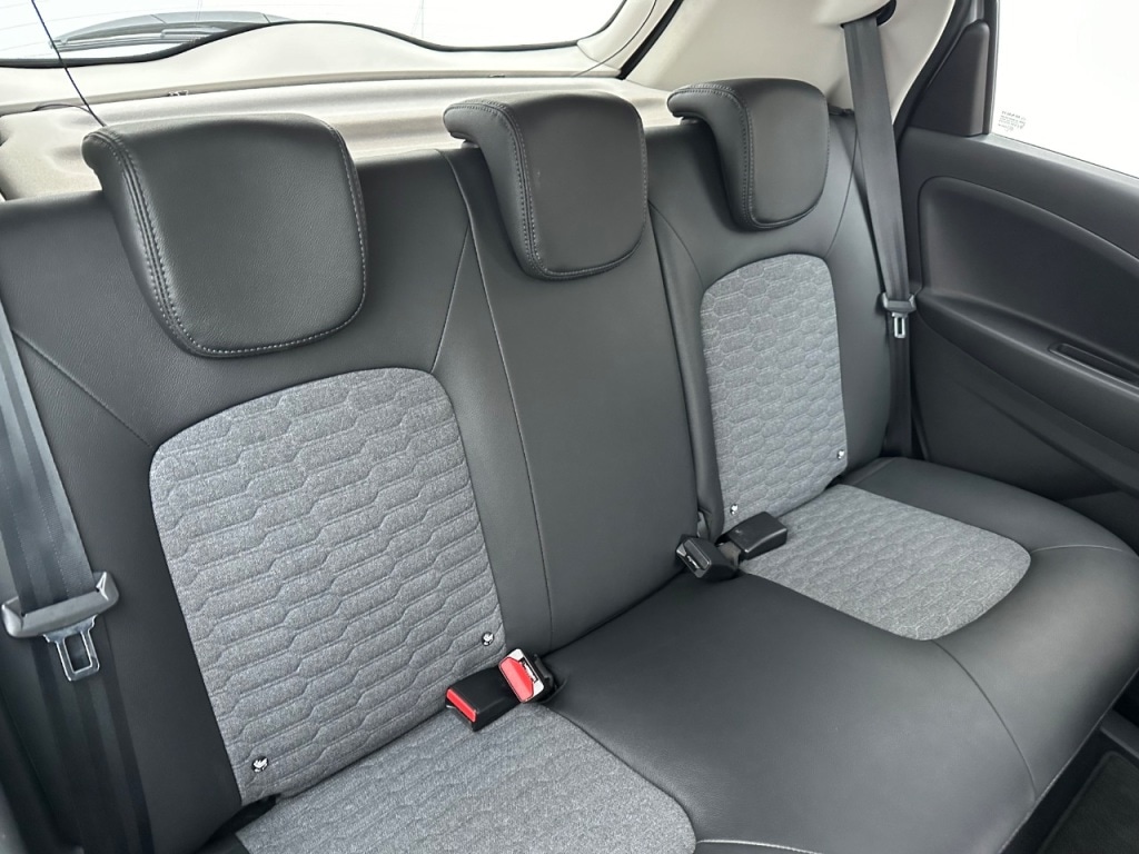 Used Renault Zoe 2021 for sale - 76710664: Photo 7