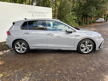 Used Volkswagen Golf 2023 for sale - 79300050: Photo
