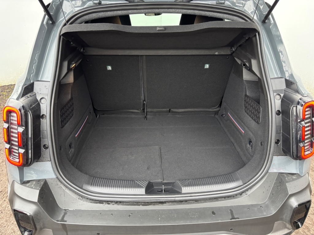 Used Renault 4 2025 for sale - 76949517: Photo 19