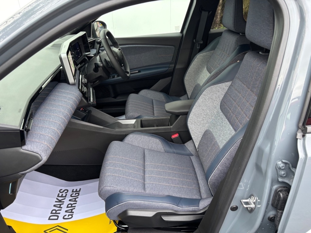 Used Renault 4 2025 for sale - 76949517: Photo 22