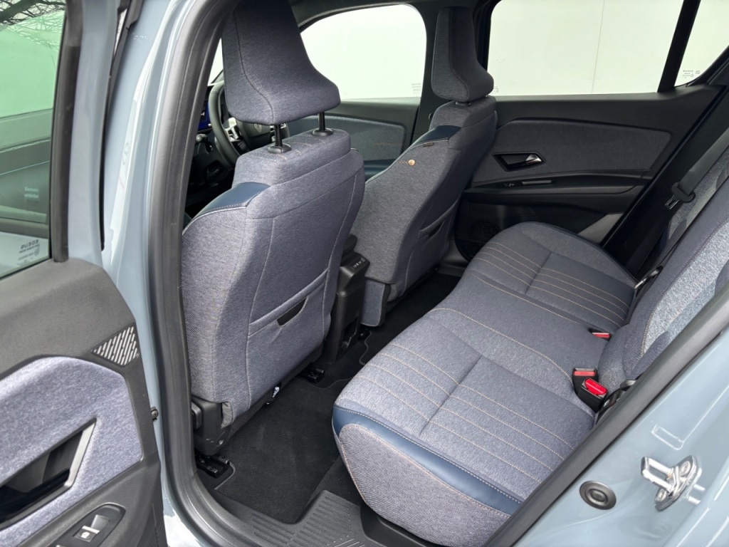 Used Renault 4 2025 for sale - 76949517: Photo 23