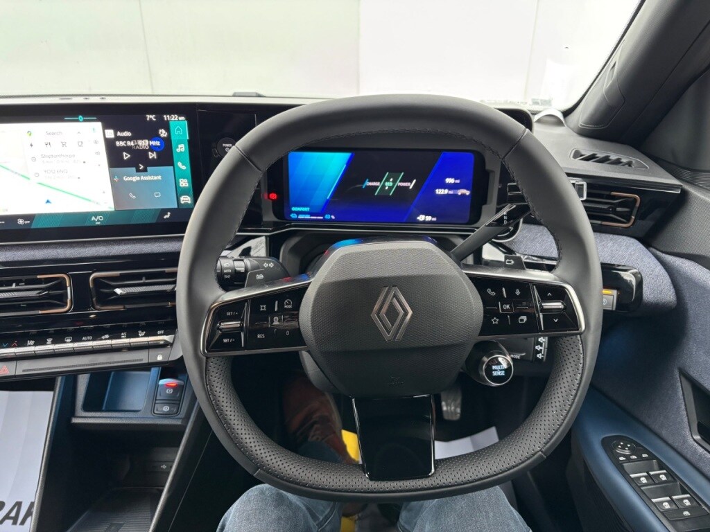 Used Renault 4 2025 for sale - 76949517: Photo 25