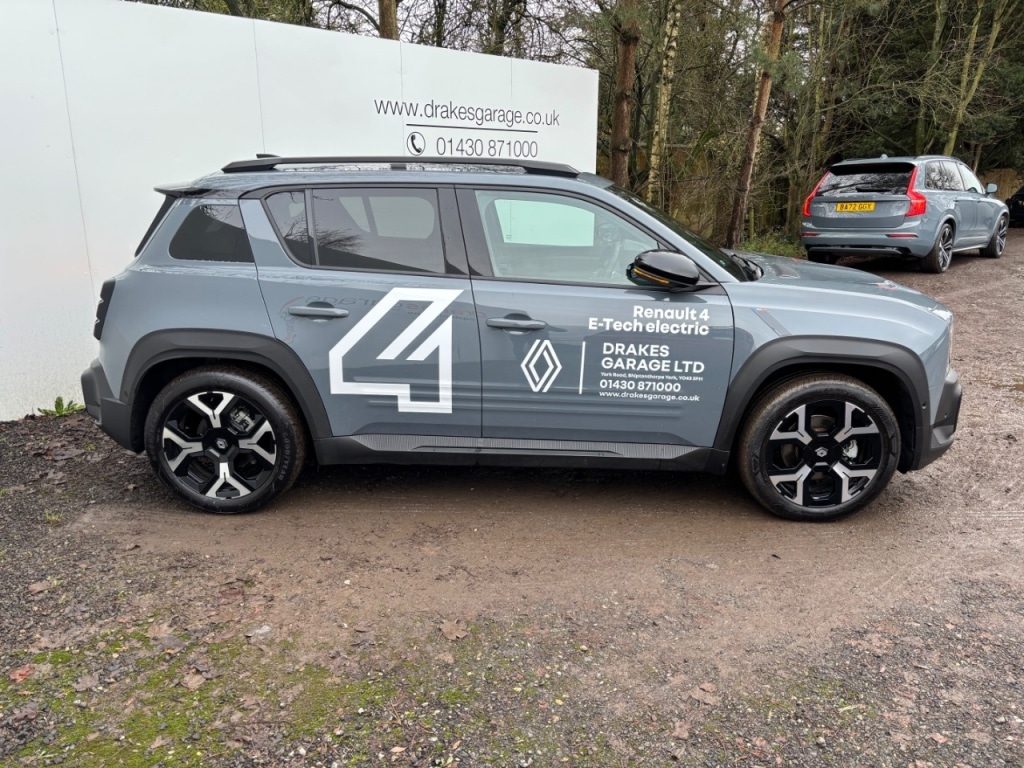 Used Renault 4 2025 for sale - 76949517: Photo 4