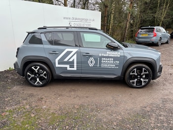 Used Renault 4 2025 for sale - 76949517: Photo