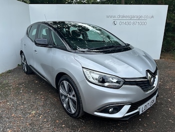 2017 - 1.5 dCi Dynamique Nav 5dr Auto