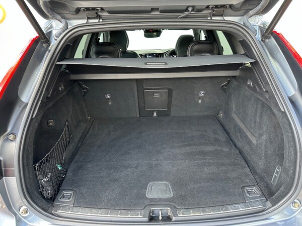 Used Volvo XC60 2020 for sale - 75370137: Photo 13