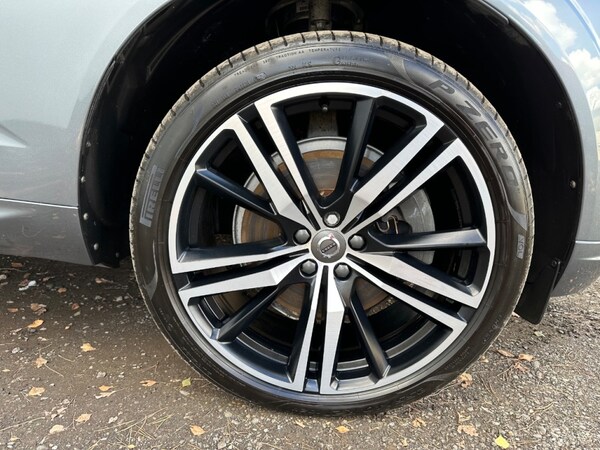 Used Volvo XC60 2020 for sale - 75370137: Photo 4