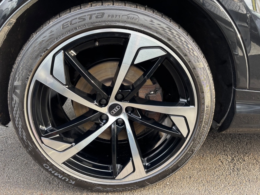 Used Audi Q7 2023 for sale - 76363170: Photo 10