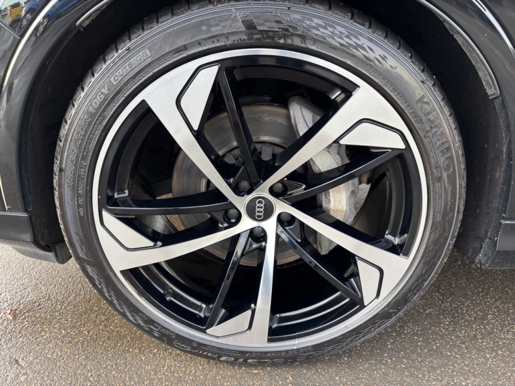 Used Audi Q7 2023 for sale - 76363170: Photo 12