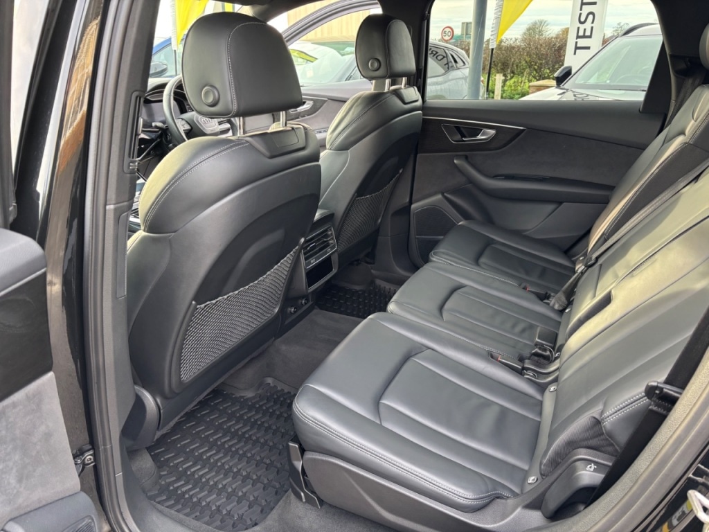 Used Audi Q7 2023 for sale - 76363170: Photo 25