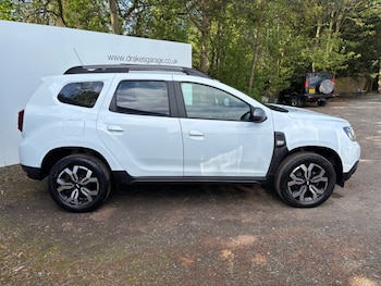 Used Dacia Duster 2023 for sale - 78015854: Photo