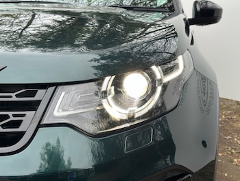 Used Land Rover Discovery Sport 2017 for sale - 77967799: Photo