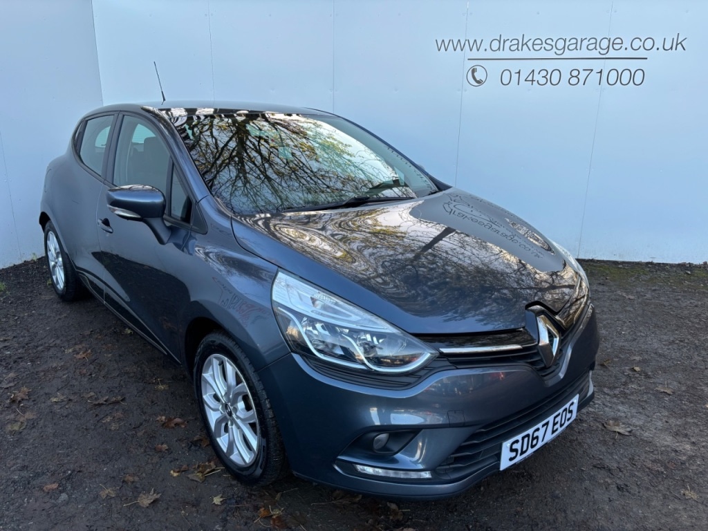 Used Renault Clio 2017 for sale - 76697959: Photo 1