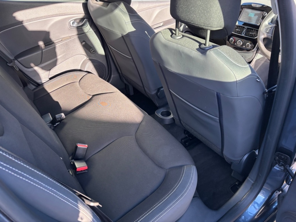 Used Renault Clio 2017 for sale - 76697959: Photo 17