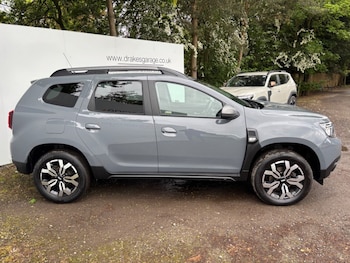 Used Dacia Duster 2023 for sale - 78371717: Photo