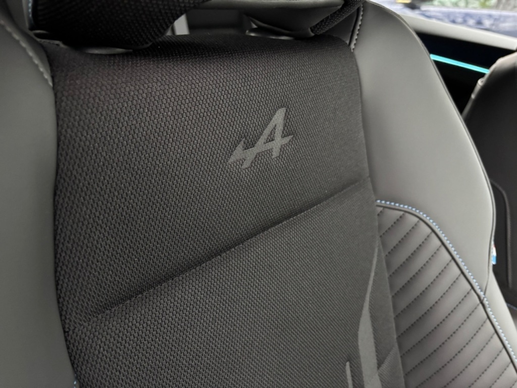 Used Renault Scenic E-Tech for sale - 77262492: Photo 16