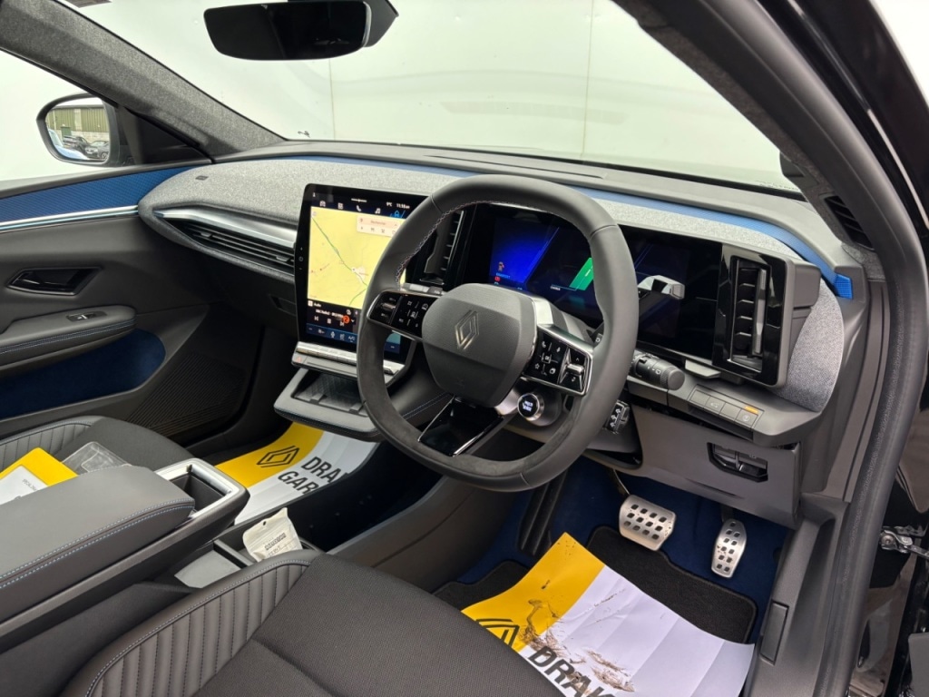 Used Renault Scenic E-Tech for sale - 77262492: Photo 19