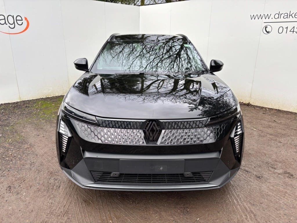 Used Renault Scenic E-Tech for sale - 77262492: Photo 2