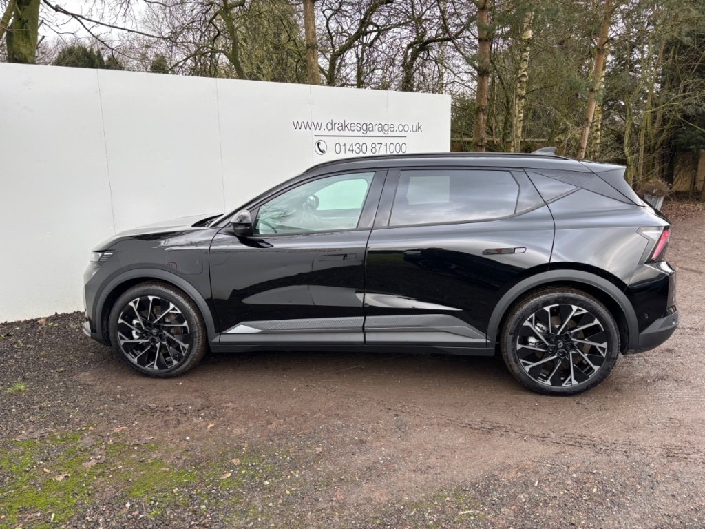 Used Renault Scenic E-Tech for sale - 77262492: Photo 8