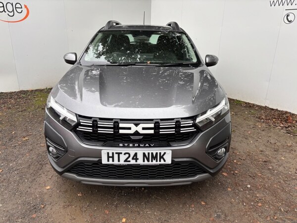 Used Dacia Sandero Stepway 2024 for sale - 76235174: Photo 2