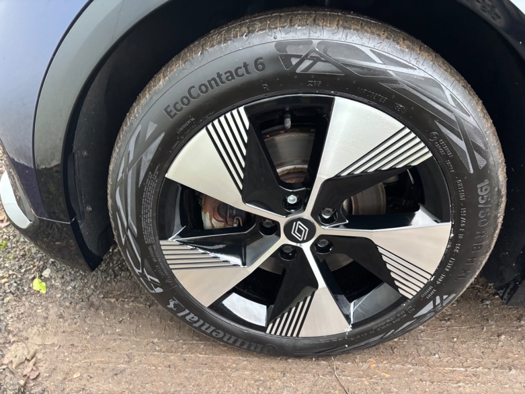 Used Renault Megane E Tech 2022 for sale - 77187677: Photo 10