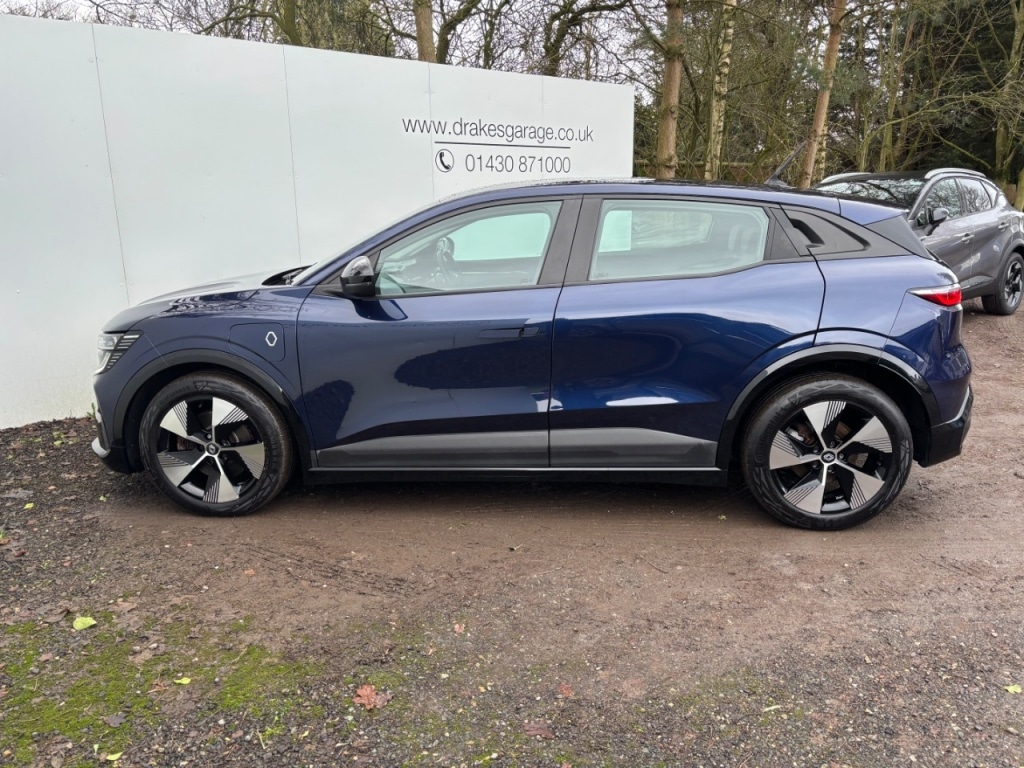 Used Renault Megane E Tech 2022 for sale - 77187677: Photo 8