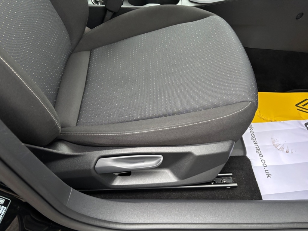 Used SEAT Arona 2023 for sale - 76918859: Photo 17