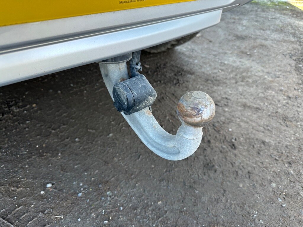 Used Land Rover Defender 2023 for sale - 77533752: Photo 16