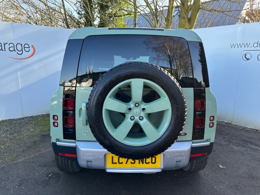 Used Land Rover Defender 2023 for sale - 77533752: Photo 6