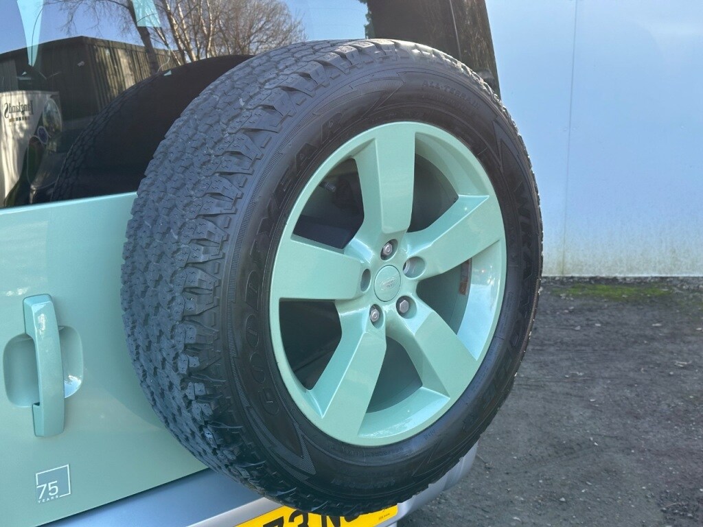 Used Land Rover Defender 2023 for sale - 77533752: Photo 9