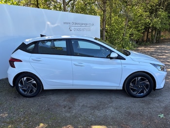 Used Hyundai i20 2021 for sale - 77990248: Photo