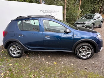 Used Dacia Sandero Stepway 2019 for sale - 79369809: Photo