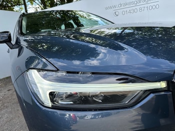 Used Volvo XC60 2022 for sale - 74930198: Photo