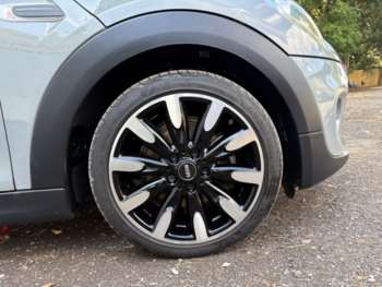 Used MINI Hatch 2020 for sale - 74997094: Photo