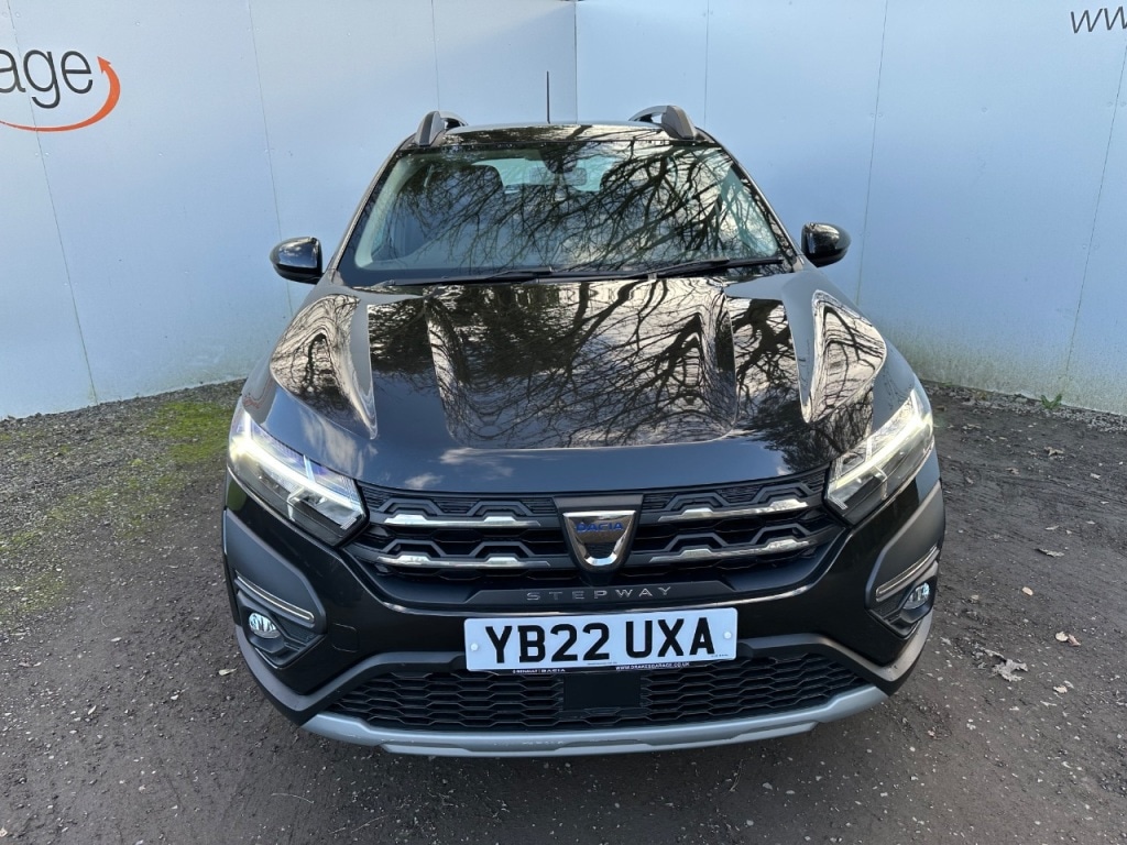 Used Dacia Sandero Stepway 2022 for sale - 77533765: Photo 2