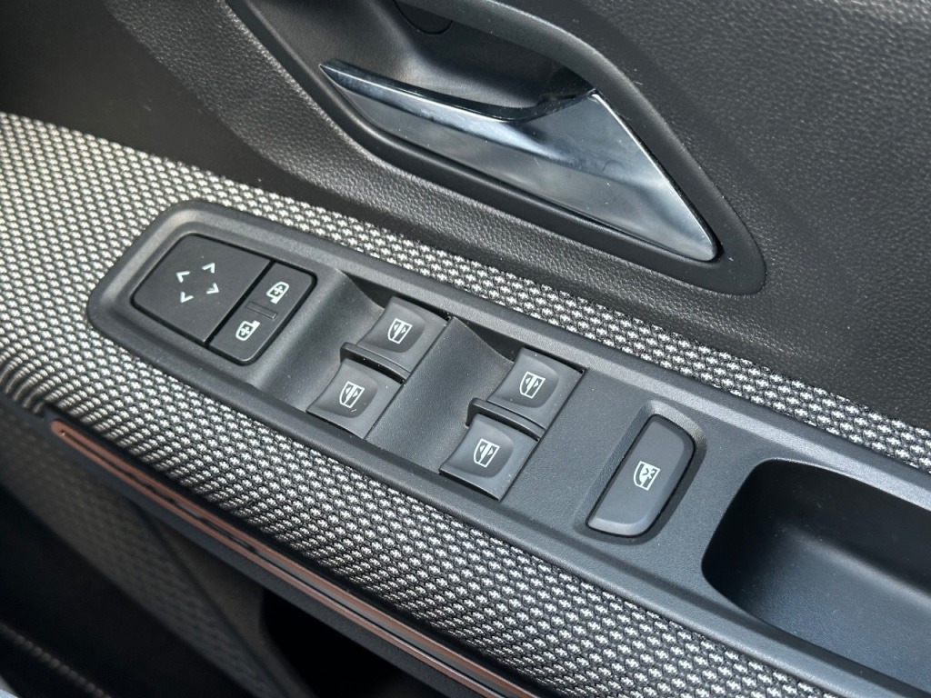 Used Dacia Sandero Stepway 2022 for sale - 77533765: Photo 22