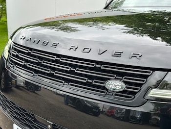 Used Land Rover Range Rover Sport 2023 for sale - 78954542: Photo