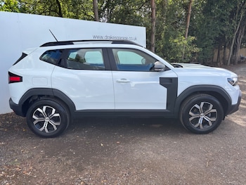 Used Dacia Duster 2024 for sale - 79067616: Photo