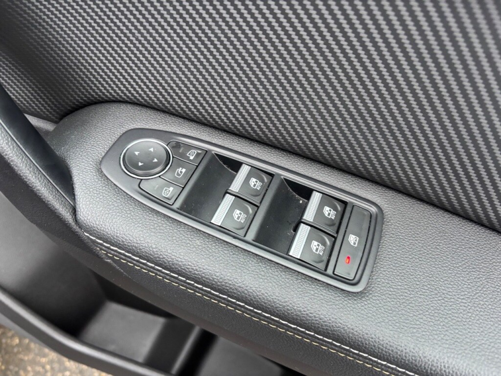 Used Renault Captur 2023 for sale - 76481227: Photo 11