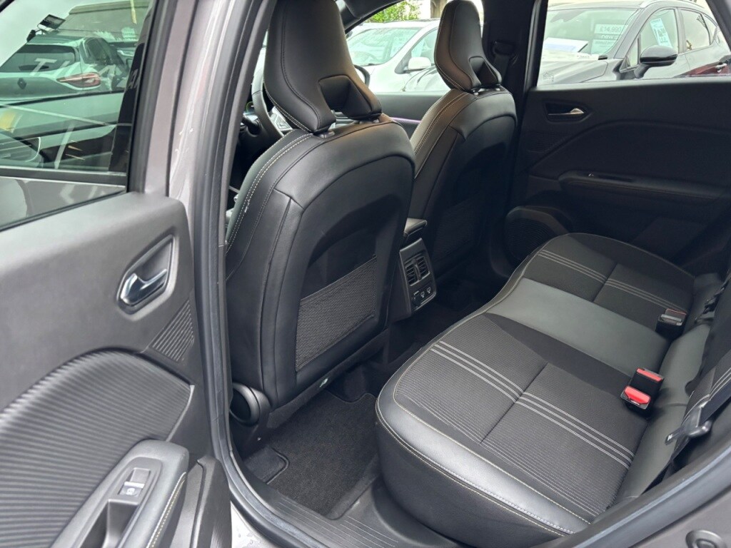 Used Renault Captur 2023 for sale - 76481227: Photo 17