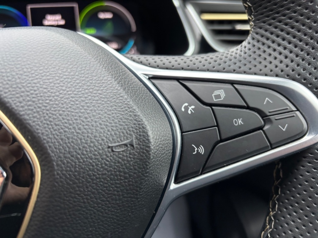 Used Renault Captur 2023 for sale - 76481227: Photo 22