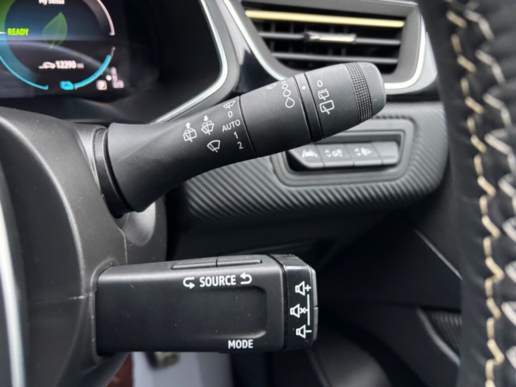 Used Renault Captur 2023 for sale - 76481227: Photo 24