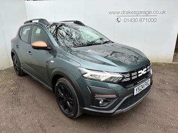 2024 - 1.0 TCe Extreme 5dr