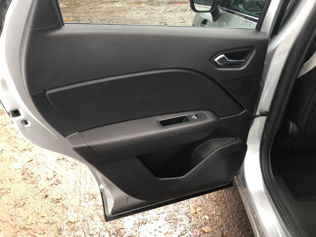 Used Renault Captur 2020 for sale - 76495658: Photo 20